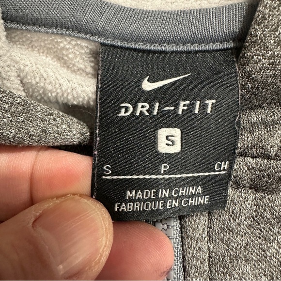 Nike Dri-Fit zip up hoodie, girls size small, gray/pink, pockets, spring, layer - Picture 4 of 12